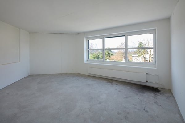 FRISCH SANIERTES BÜRO- UND GEWERBEHAUS 4