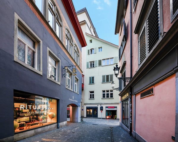 TOP LOCATION BEIM STÜSSIHOF 2
