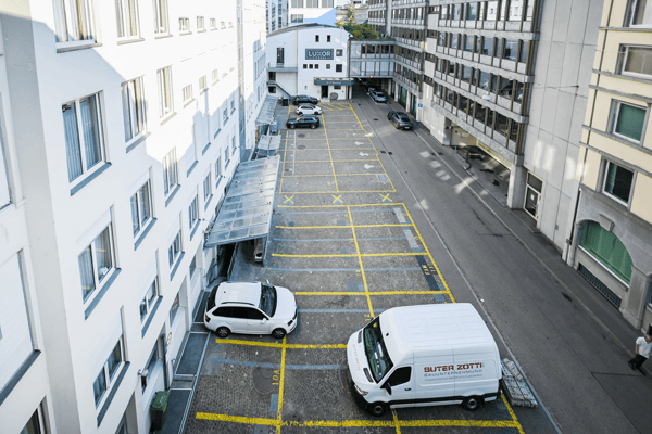 ATTRAKTIVES OFFICE AN BESTLAGE 12