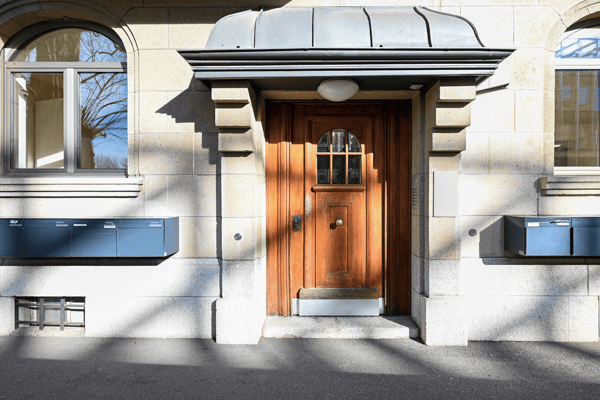 ELEGANTE BÜROFLÄCHE DIREKT AM ZÜRICHSEE 2