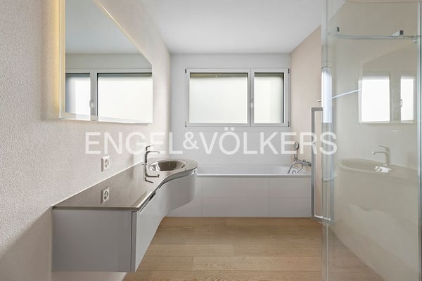 Topmoderne Attikawohnung in idyllischer Umgebung 4