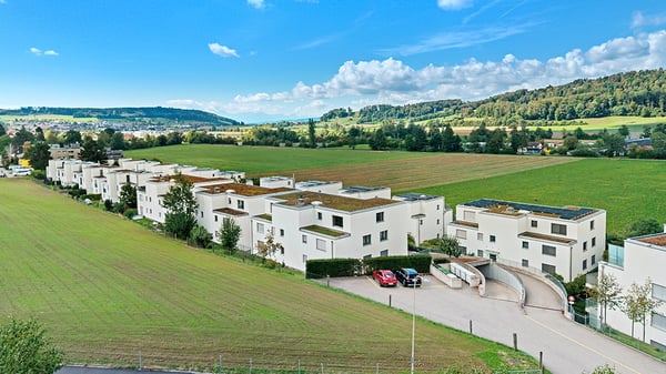Exklusive Attikawohnung mit grosser Sonnenterrasse und Weitblick 9