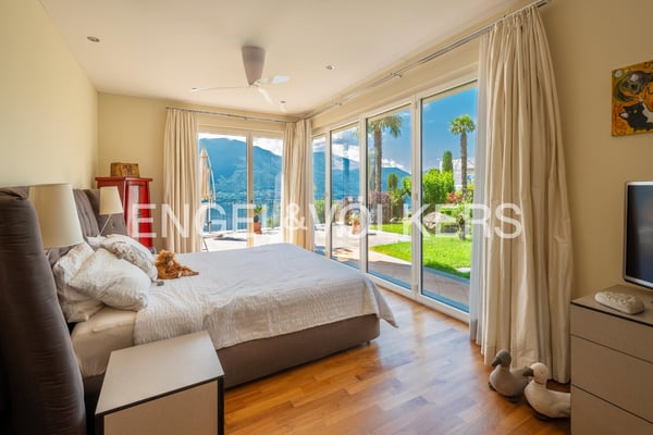 Seeblick pur, exklusive Villa mit Pool und Panorama (43) 10