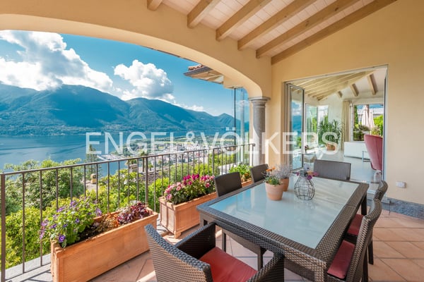 Seeblick pur, exklusive Villa mit Pool und Panorama (43) 7