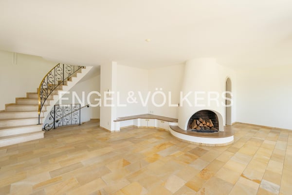 Villa Frank soleggiata con vista lago da sogno (91) 4