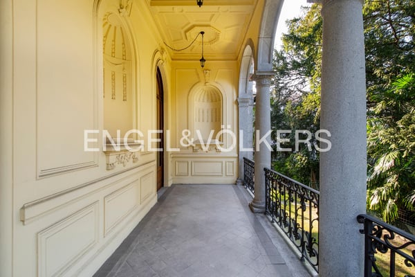 Villa elegante per gli amanti del prestigio (61) 2