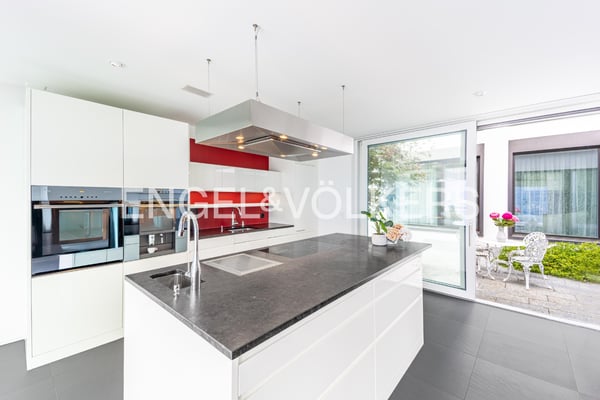 Splendido appartamento di 1.5 locali con vista lago e piscina (70) 4