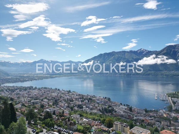 Tolles Investment ? Grosses, sonniges Grundstück (30) 2