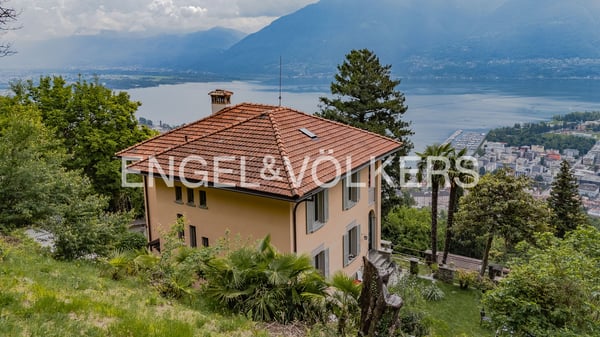 Villa signorile ticinese con grande terreno e vista lago (79) 3