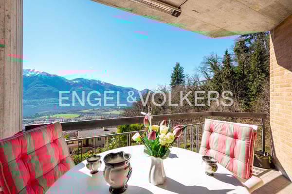 Attico di 1 locali con vista lago in zona tranquilla (12) 3