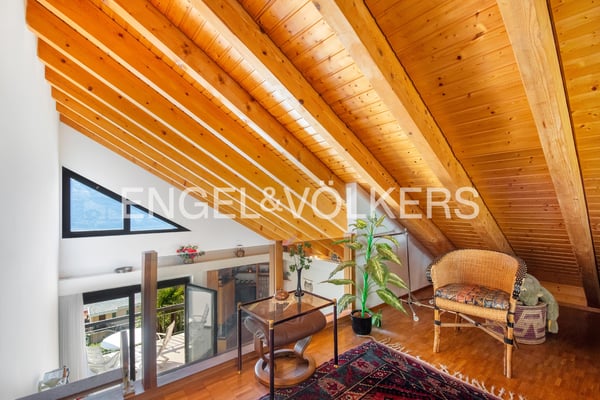 Attico di 1 locali con vista lago in zona tranquilla (12) 5