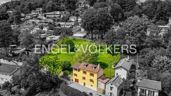 Tra cielo e lago: proprietà con terreno edificabile sul Monte Bré ? Lo 12