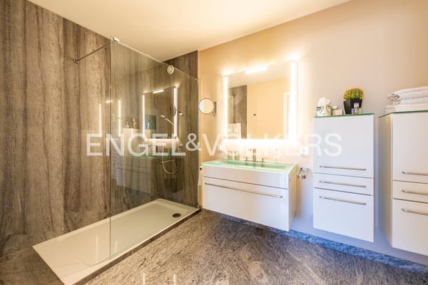 Exklusives Wohnen über den Dächern von Ascona (57) 7