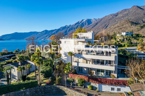 Elegante Wohnung mit Panoramaterrasse und Seesicht (89) 1