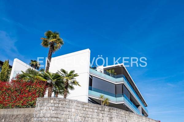 Modernes Design mit Privatgarten (111) 1
