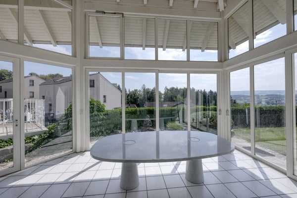 Grosszügig, klassisch und modern - Wohnen mit Weitblick 2