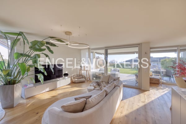 Familienfreundlich. Modern. Naturnah. Gartenwohnung mit grossem Umschw 2