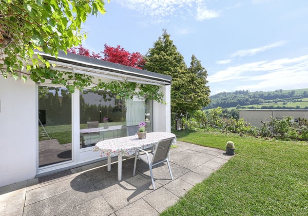 Wohnen mit Weitsicht - Sonniges Terrassenhaus mit Garten 1