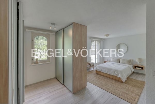 Grosszügig, klassisch und modern - Wohnen mit Weitblick 5
