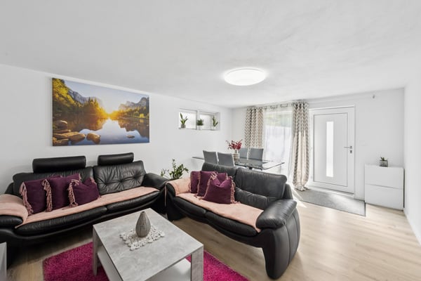 Charmantes Einfamilienhaus mit Einliegerwohnung 4