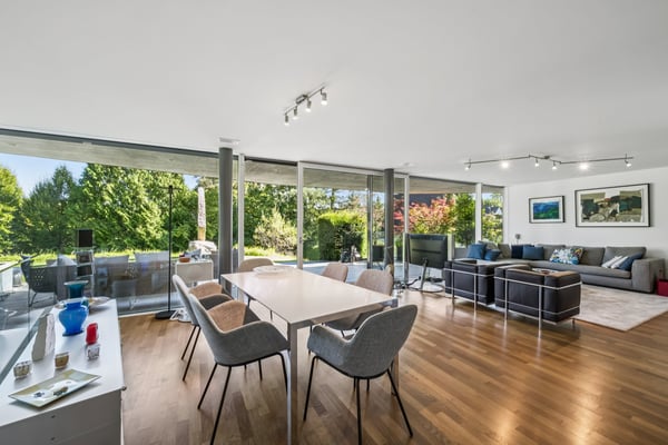 Exklusive Gartenwohnung ? Ihr Rückzugsort in Bottmingen 2