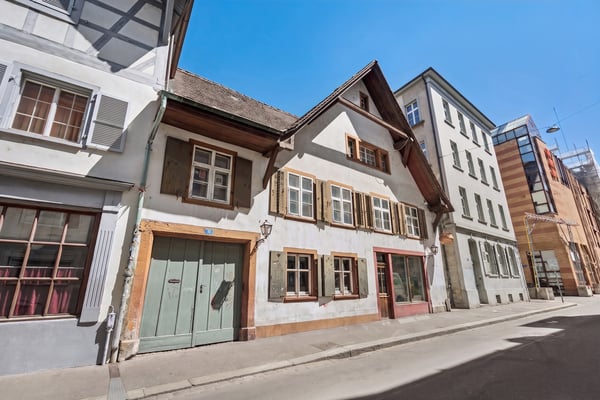 Gewerbeliegenschaft im Baurecht 1