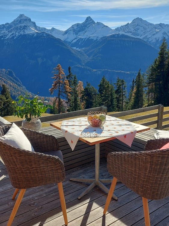 Luxuriöses Maiensäss an Toplage mit Panoramasicht bei Davos 11