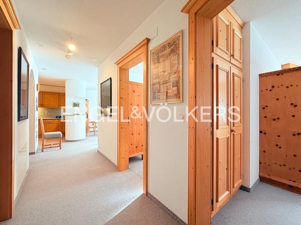 Charmante Wohnung mit alpinem Flair und Garten 7