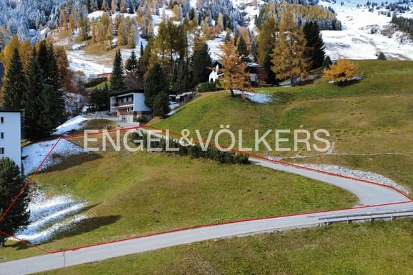 Bauland - Sonnig und aussichtsreich 1