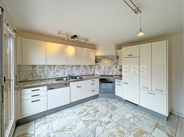 Maisonettejuwel im Herzen von Trimmis 3