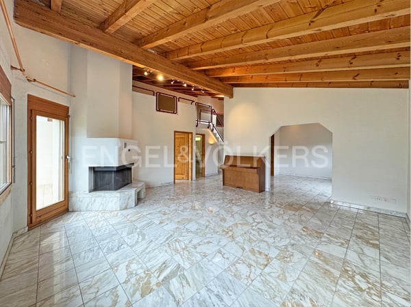 Maisonettejuwel im Herzen von Trimmis 2