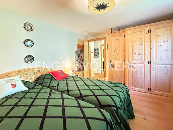 Exklusive Dach-Maisonette mit Chalet-Flair 6