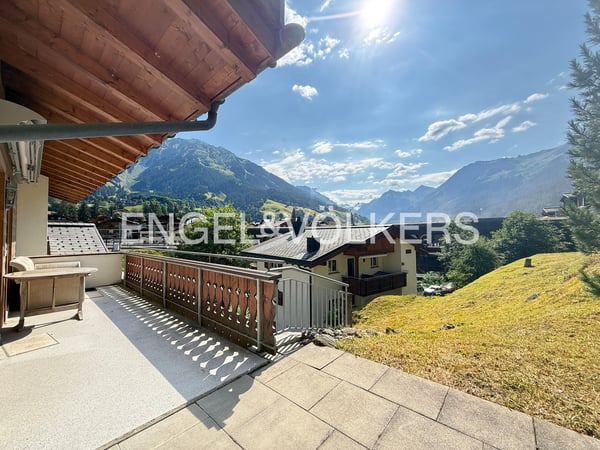 Exklusive Dach-Maisonette mit Chalet-Flair 4