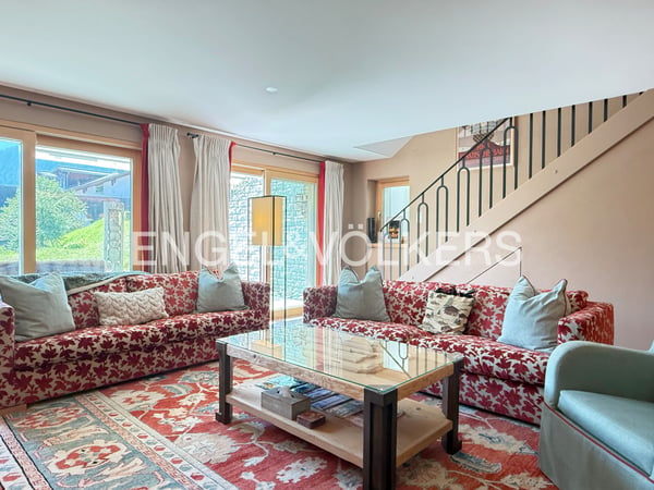 Exklusive Dach-Maisonette mit Chalet-Flair 2