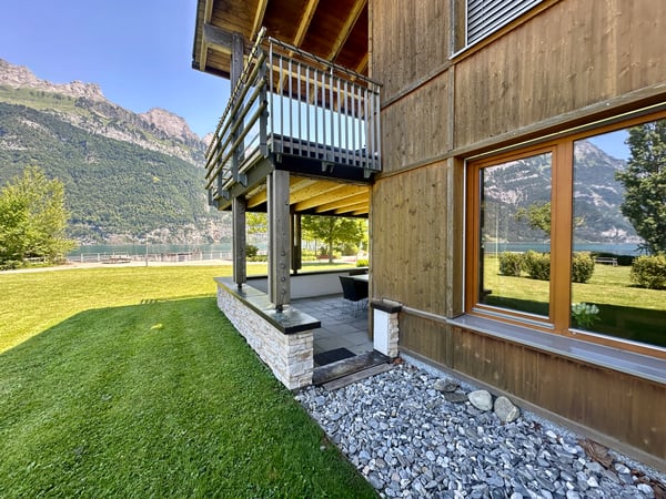 4.5-Zimmer Wohnung direkt am See mit Panoramablick - als Ferien- oder 6