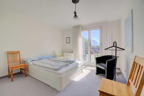 5.5-Zi. Attika-Maisonettewohnung mit Galerie, Südbalkon & Bergpanorama 7