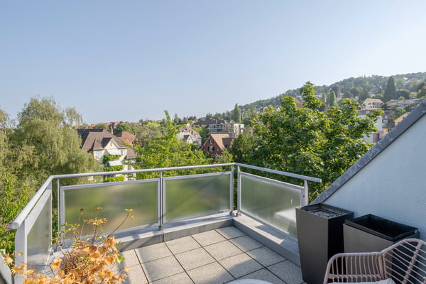 Dachwohnung mit zwei Terrassen am Rigiplatz 1