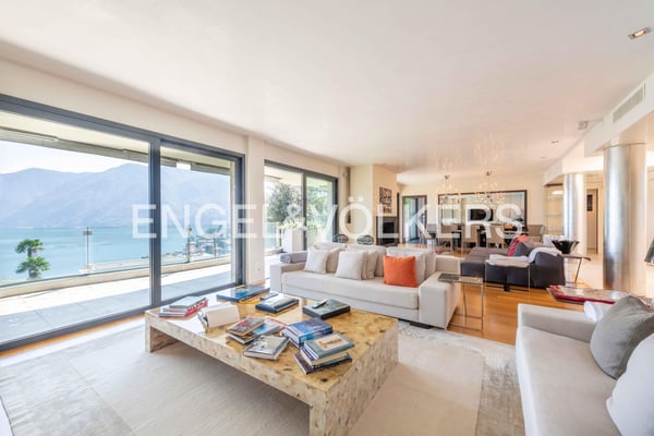 Design-Penthouse mit Panoramablick auf den See 2