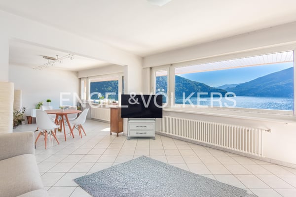 Raro gioiello con accesso diretto al lago 6
