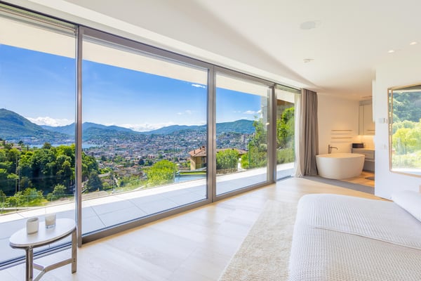 Ruhe und Privatsphäre mit Panoramablick auf den See 10