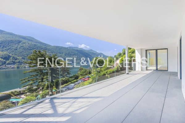 Prestigiosa proprietà vista lago a Vico Morcote 3