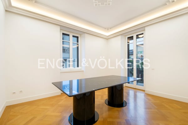 Renoviertes repräsentatives Gebäude im Zentrum von Lugano 3