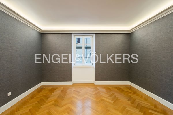 Renoviertes repräsentatives Gebäude im Zentrum von Lugano 12