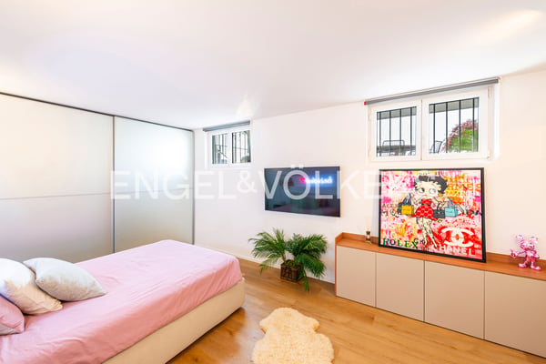 Prestigiosa villa a schiera di testa con terrazza e vista lago 13