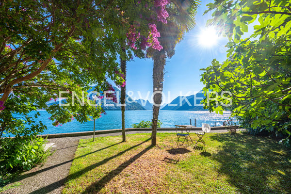 Villa direttamente a lago con darsena 5