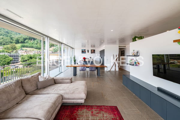 Design moderno immerso nella quiete 5