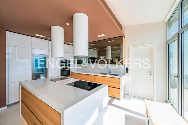 Esclusivo duplex con vista lago unica 4
