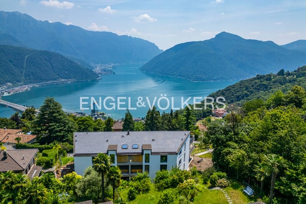 Moderno appartamento con incantevole vista lago a Carona