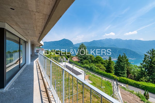 Moderno appartamento con incantevole vista lago a Carona 10