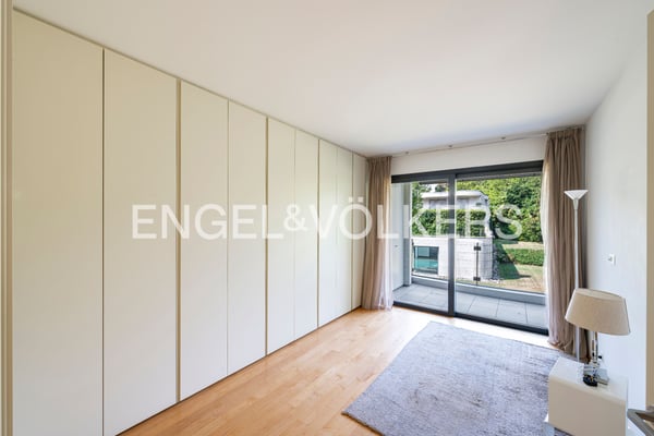 Esclusivo appartamento con giardino e vista lago 7